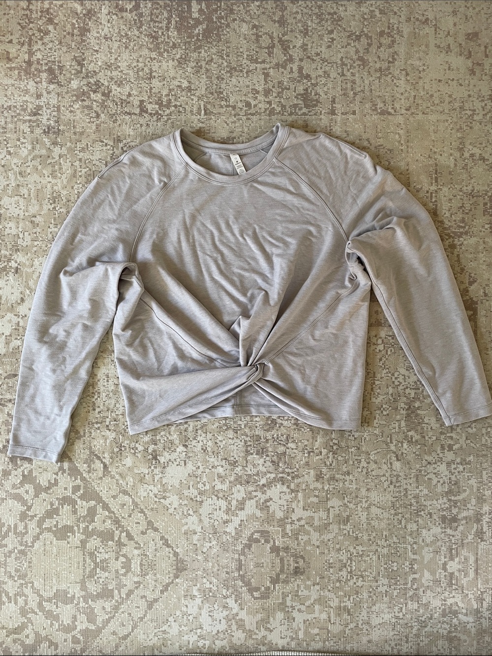 Lululemon Twist Front Long Sleeve Top Heathered Light Gray Size 12